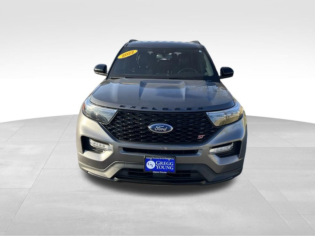 Used 2022 Ford Explorer ST w/ ST Street Pack image 10
