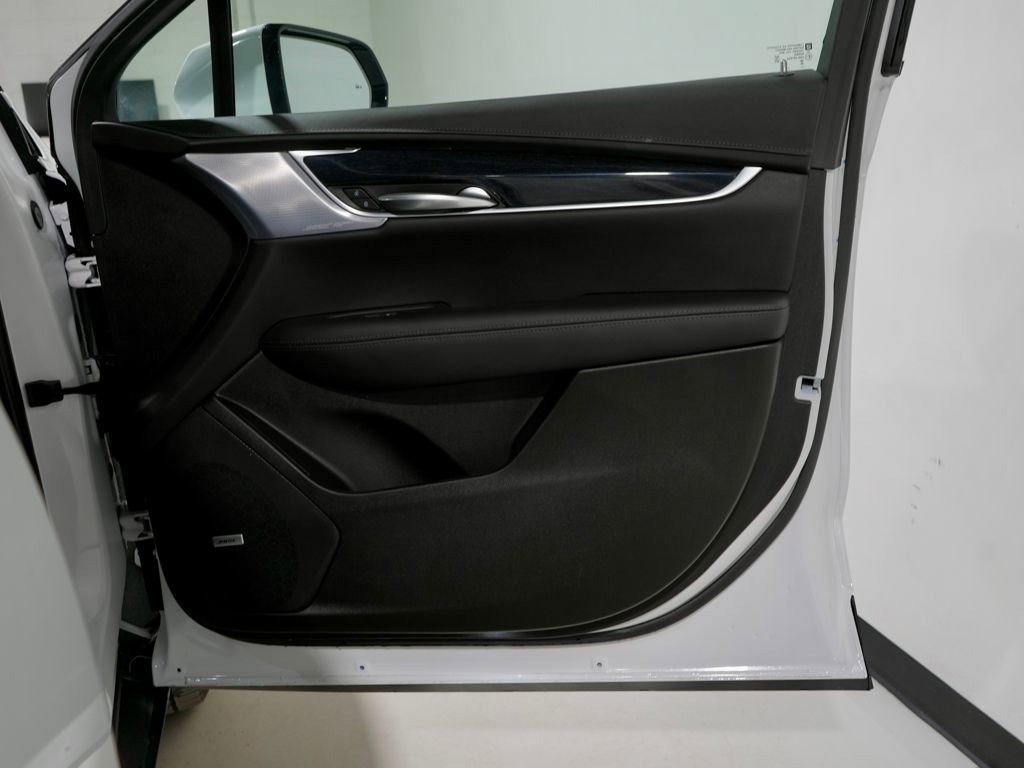 Used 2024 Cadillac XT5 Premium Luxury image 27