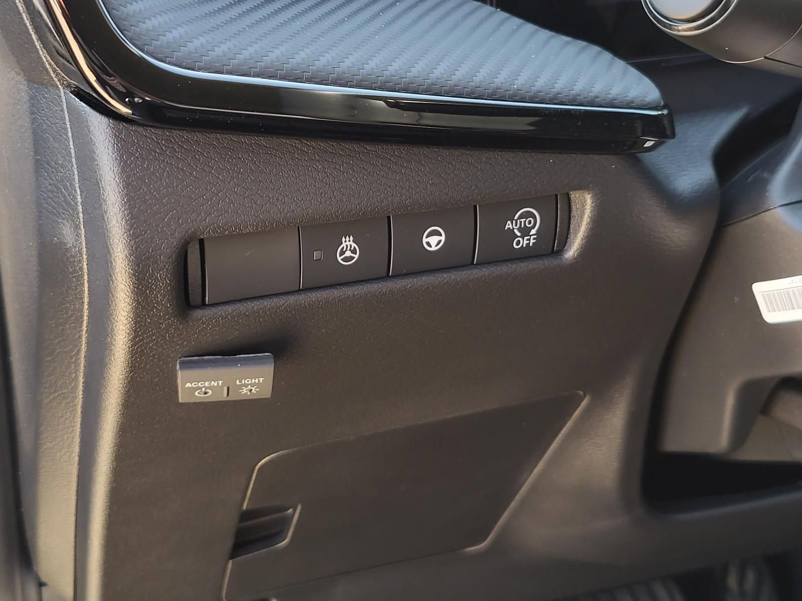 New 2026 Nissan Kicks SR image 22