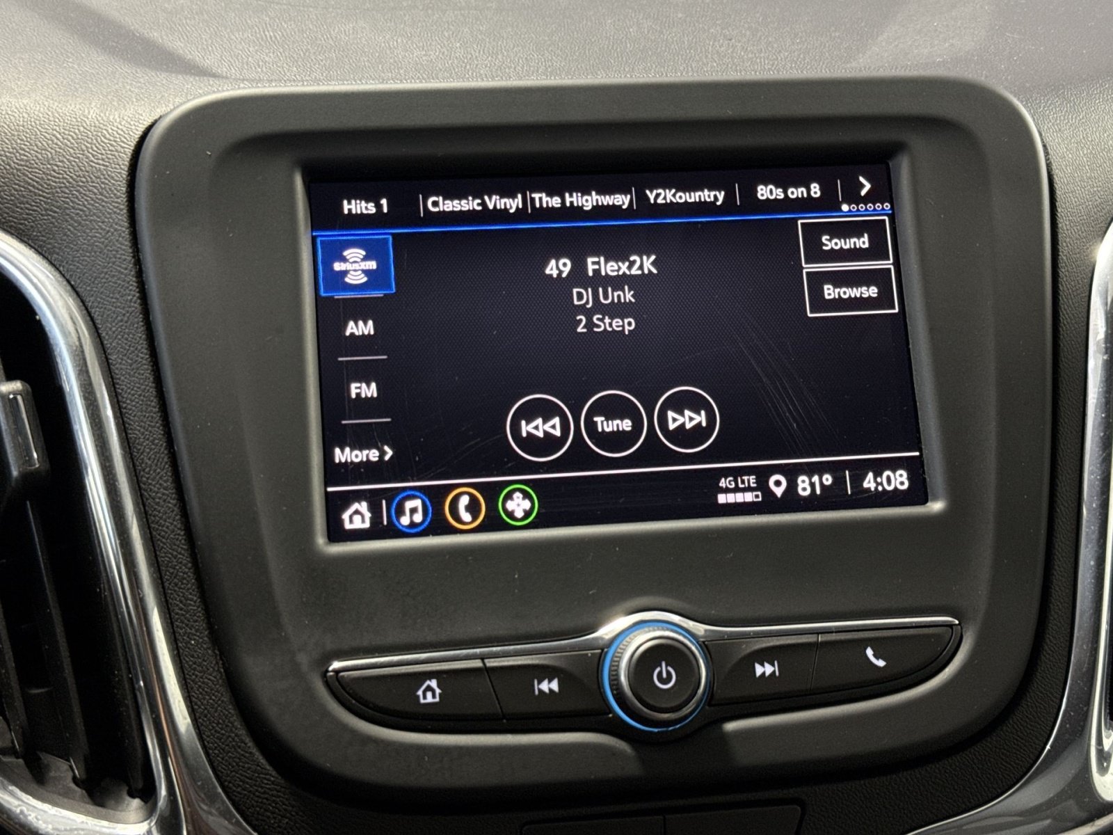 Used 2024 Chevrolet Equinox LS w/ LS Convenience Package FWD image 19