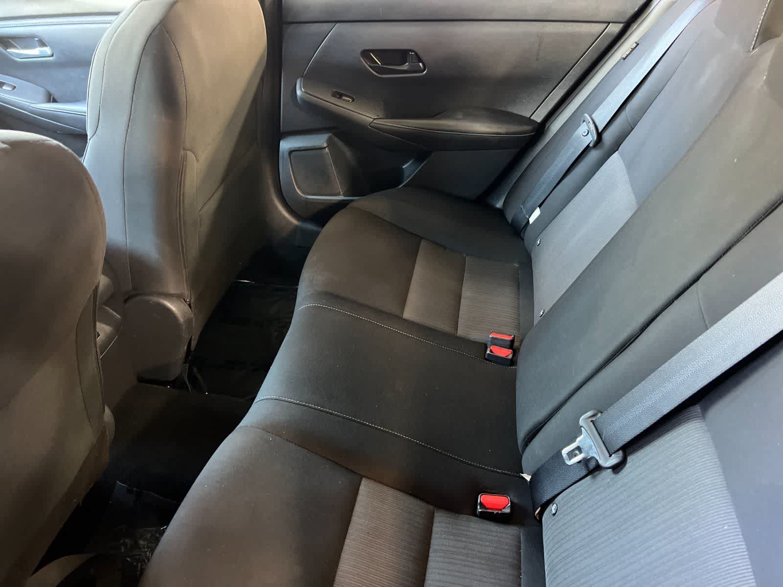 Used 2025 Nissan Sentra SV FWD image 5