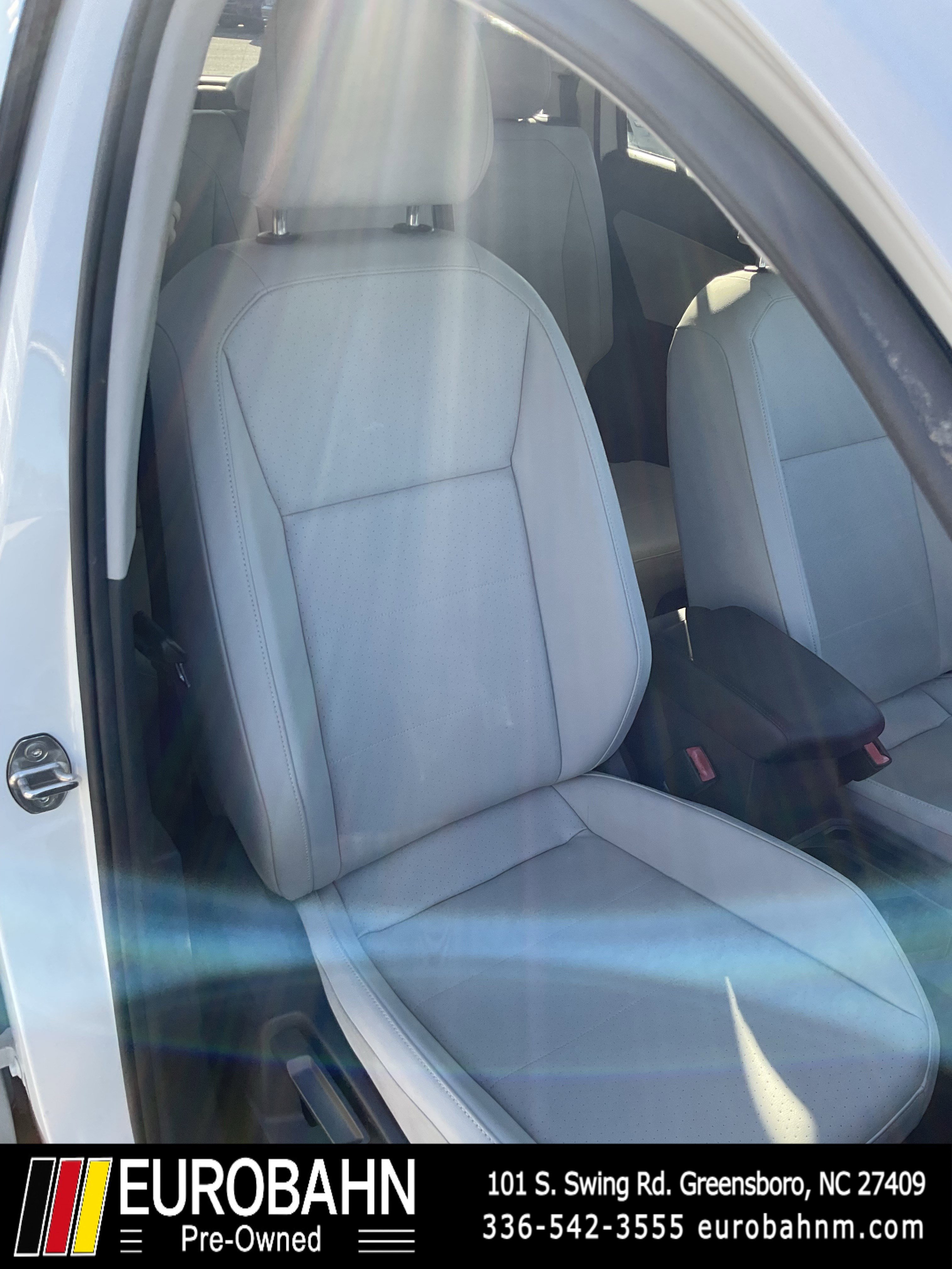 Used 2018 Volkswagen Tiguan SE image 21