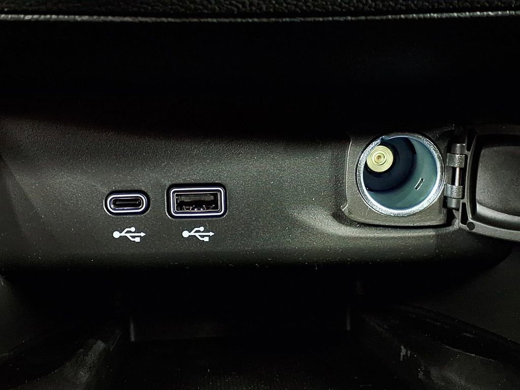 New 2026 Buick Envista Sport Touring w/ Convenience I Package FWD image 23