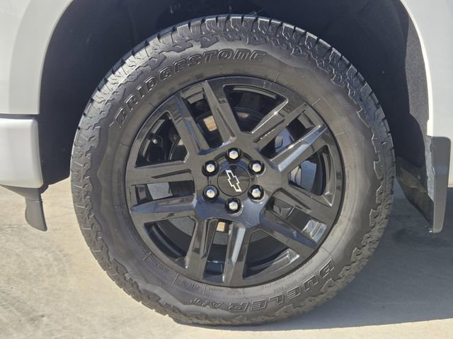 New 2025 Chevrolet Silverado 1500 Custom w/ Turbomax Blackout Package RWD image 8