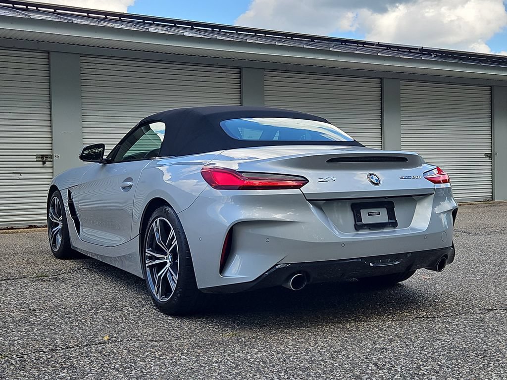 Used 2021 BMW Z4 sDrive30i w/ M Sport Package RWD image 3