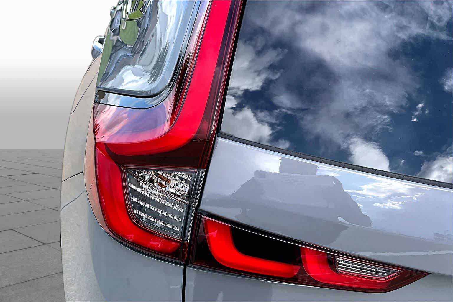 Used 2025 Honda CR-V EX-L image 29