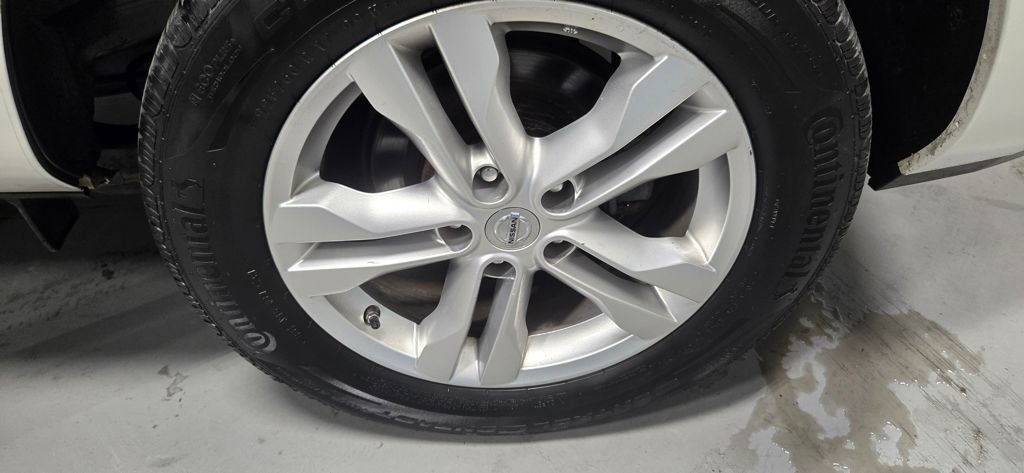 Used 2015 Nissan Rogue S w/ Convenience Package image 41