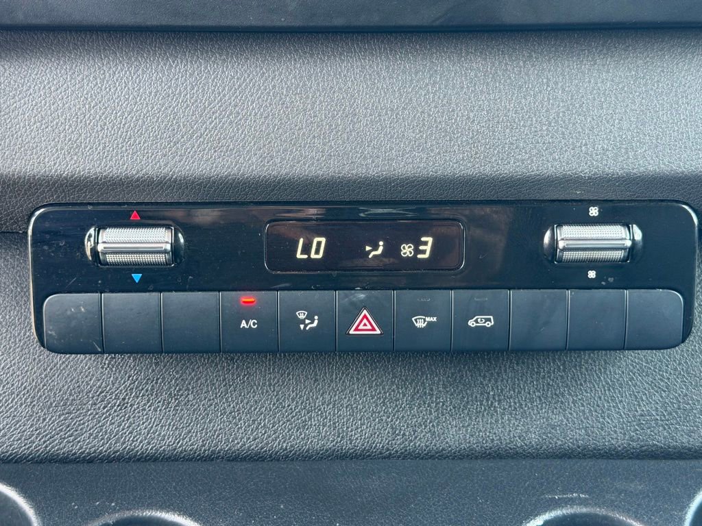 Used 2023 Mercedes-Benz Sprinter 2500 w/ Acoustic Package image 31