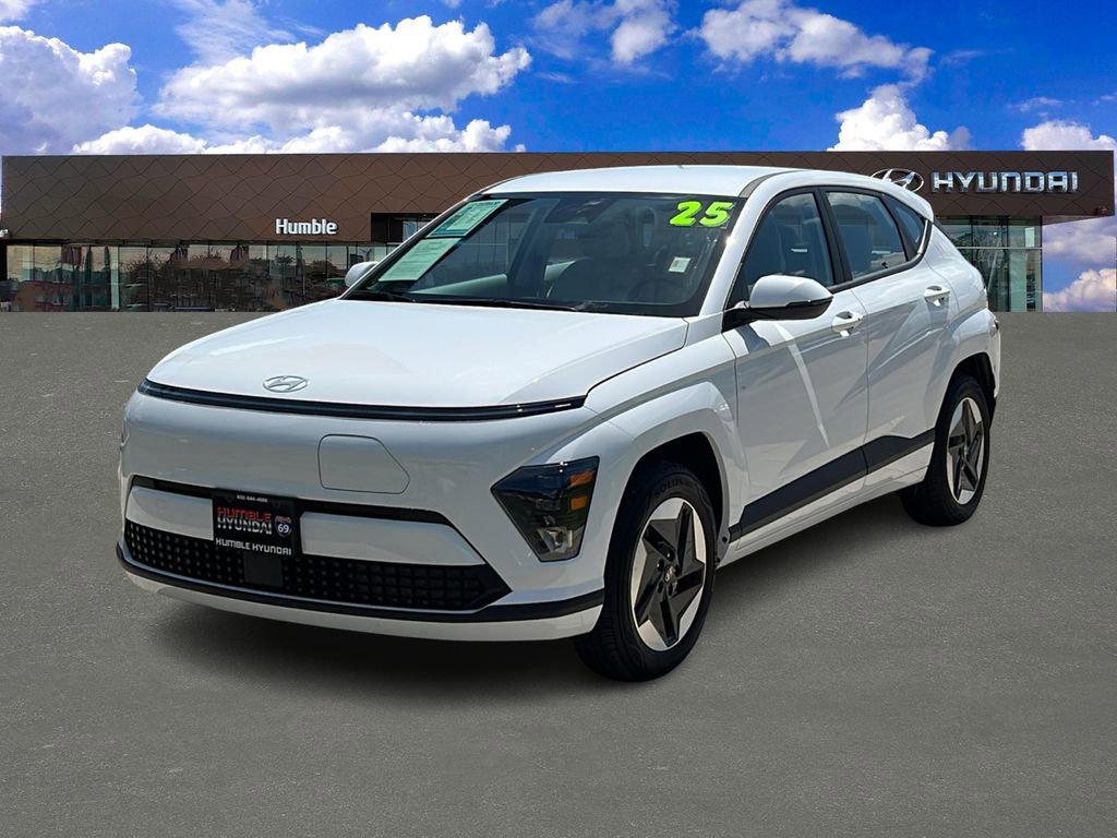 Certified 2025 Hyundai Kona SE