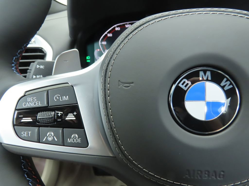 New 2026 BMW M850i xDrive w/ M Carbon Exterior Package image 11