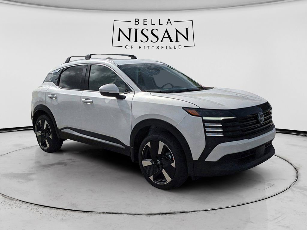 New 2026 Nissan Kicks SR w/ Cold Weather Package