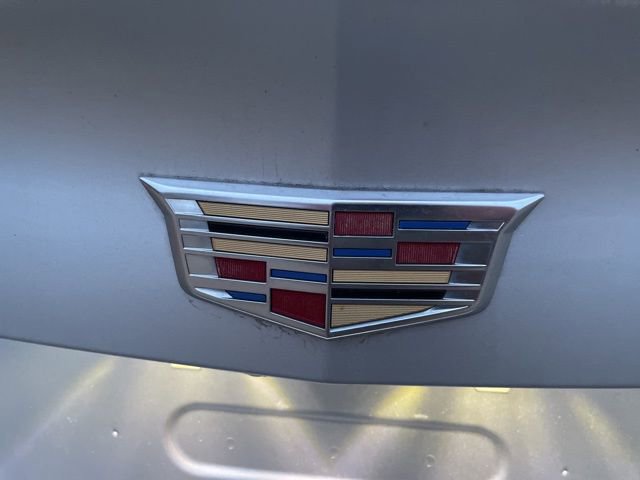 Used 2019 Cadillac XT4 Luxury w/ Cold Weather Package image 16