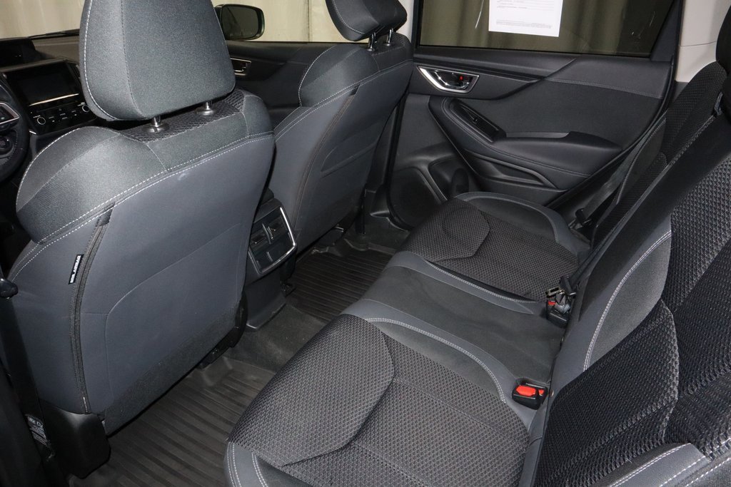 Used 2022 Subaru Forester Premium image 21