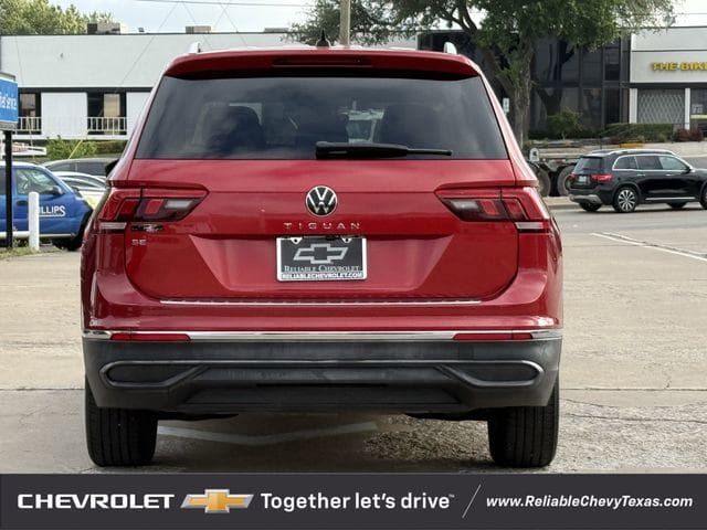 Used 2022 Volkswagen Tiguan SE FWD image 8