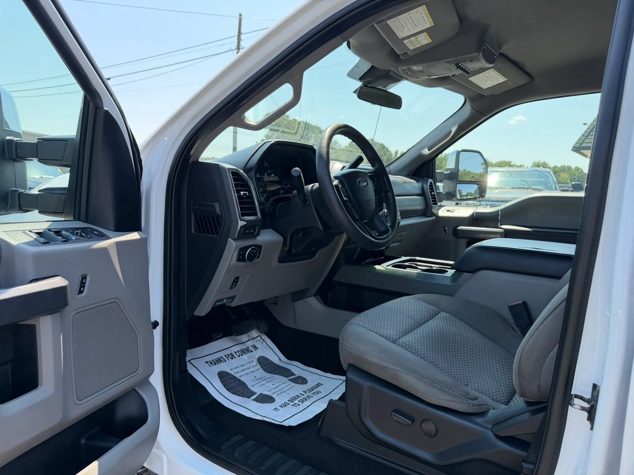 Used 2020 Ford F250 XLT w/ XLT Premium Package AWD/4WD image 15