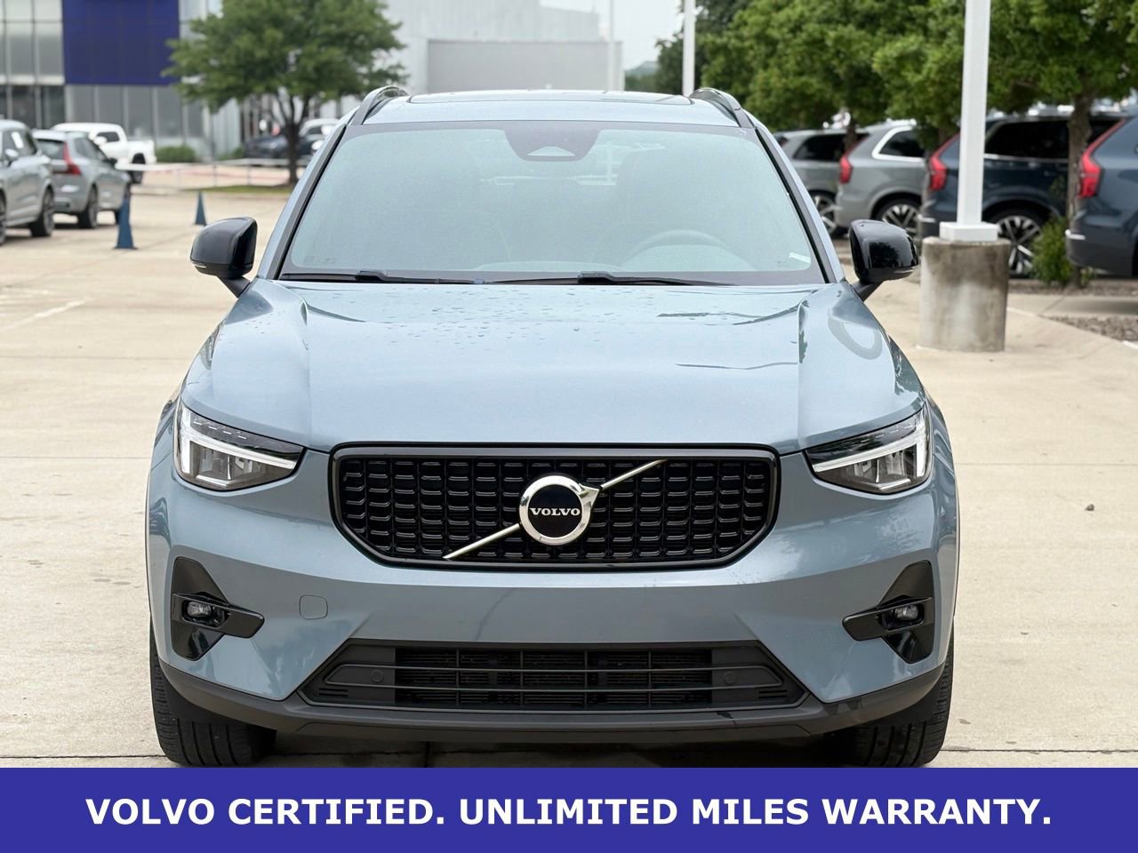 Certified 2023 Volvo XC40 B5 Plus w/ Climate Package AWD/4WD image 5