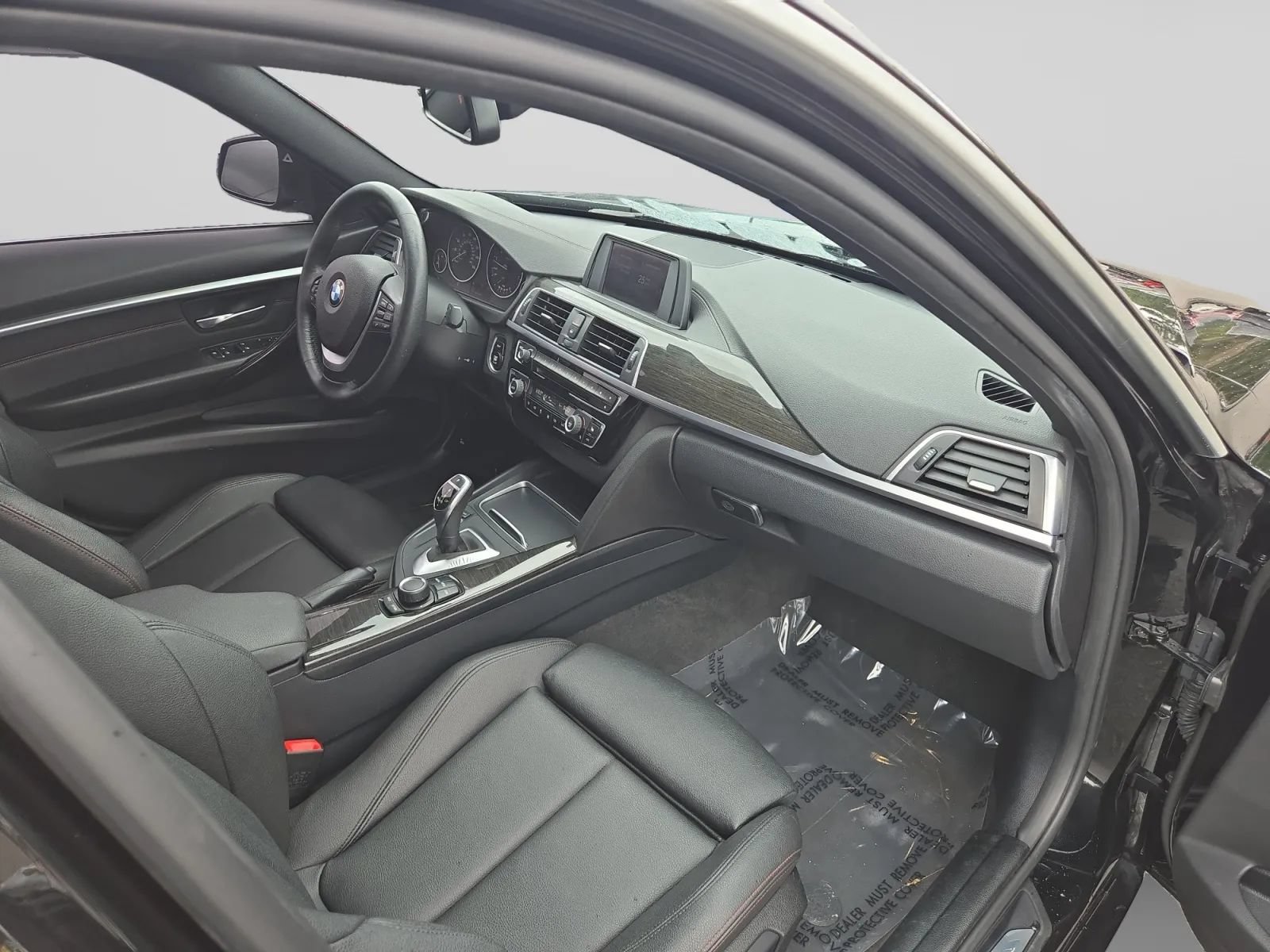 Used 2018 BMW 330i xDrive Sedan w/ Convenience Package AWD/4WD image 36