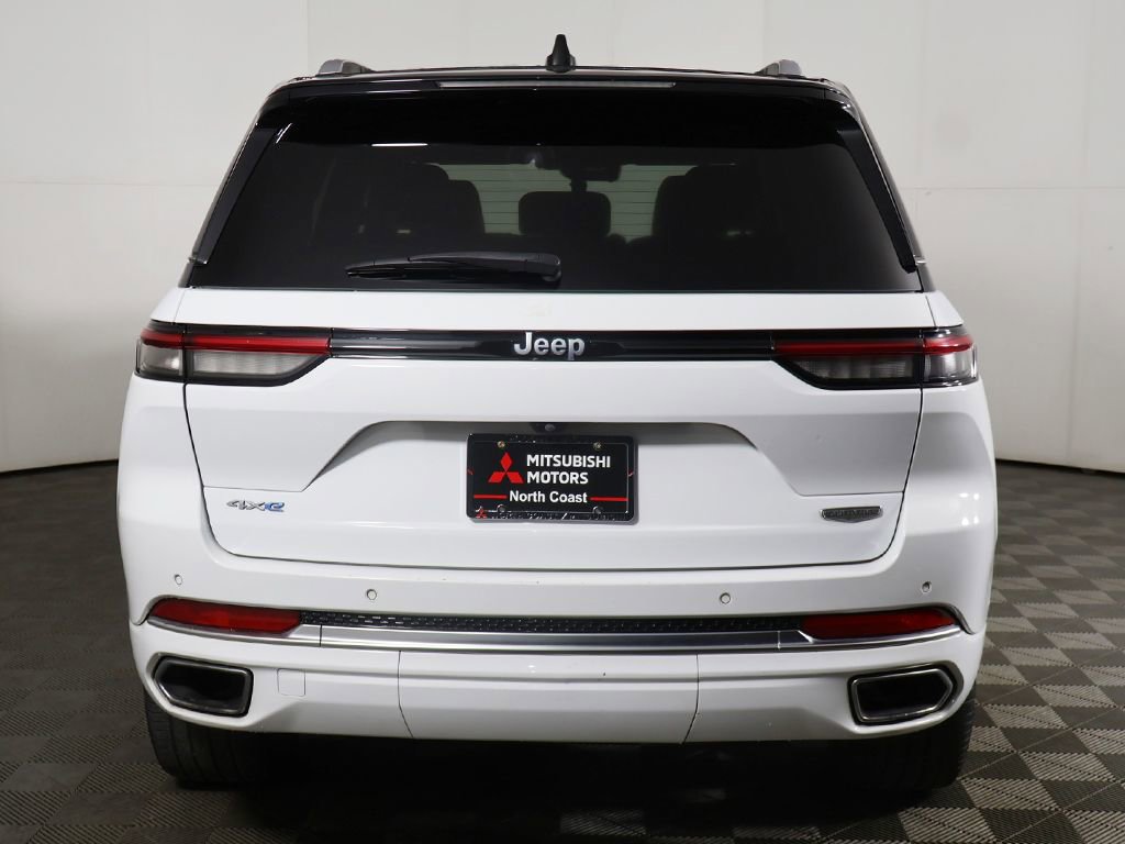 Used 2023 Jeep Grand Cherokee Summit image 16