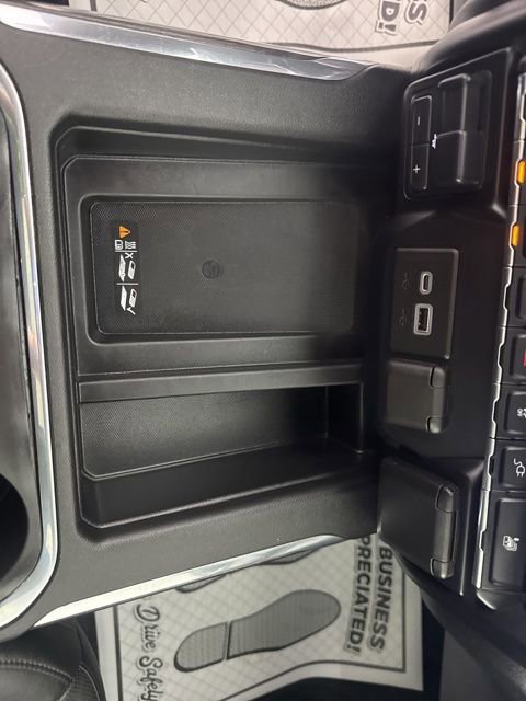 Used 2020 Chevrolet Silverado 1500 LTZ w/ LTZ Plus Package AWD/4WD image 38