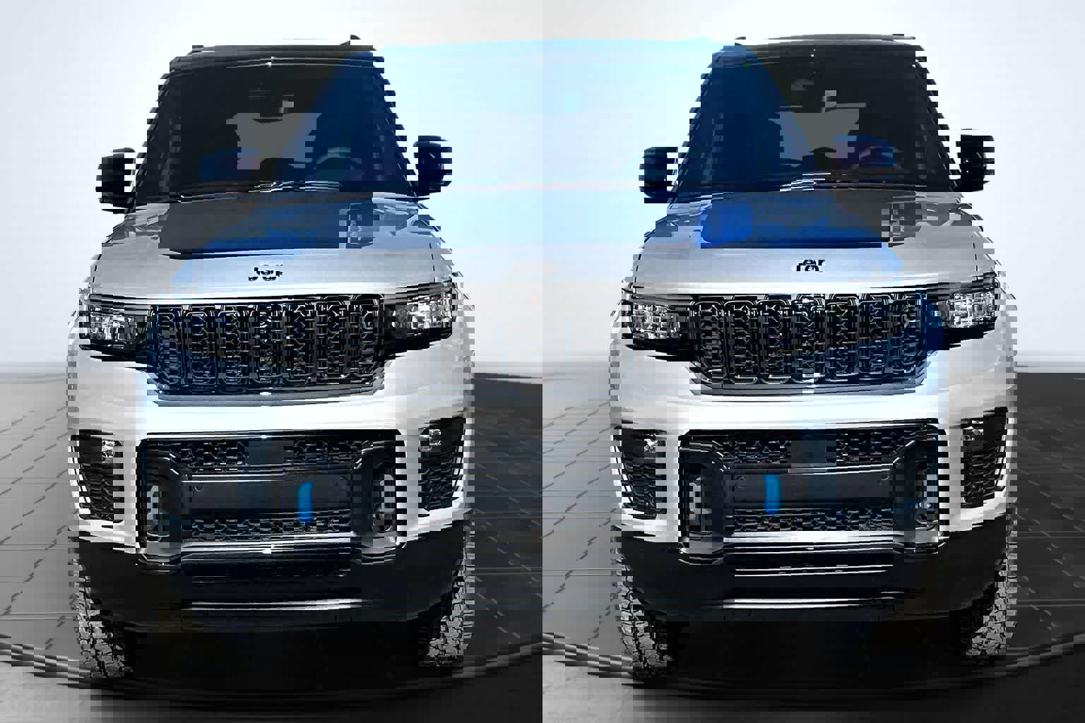 New 2025 Jeep Grand Cherokee Trailhawk w/ Advanced Protech Group II image 6