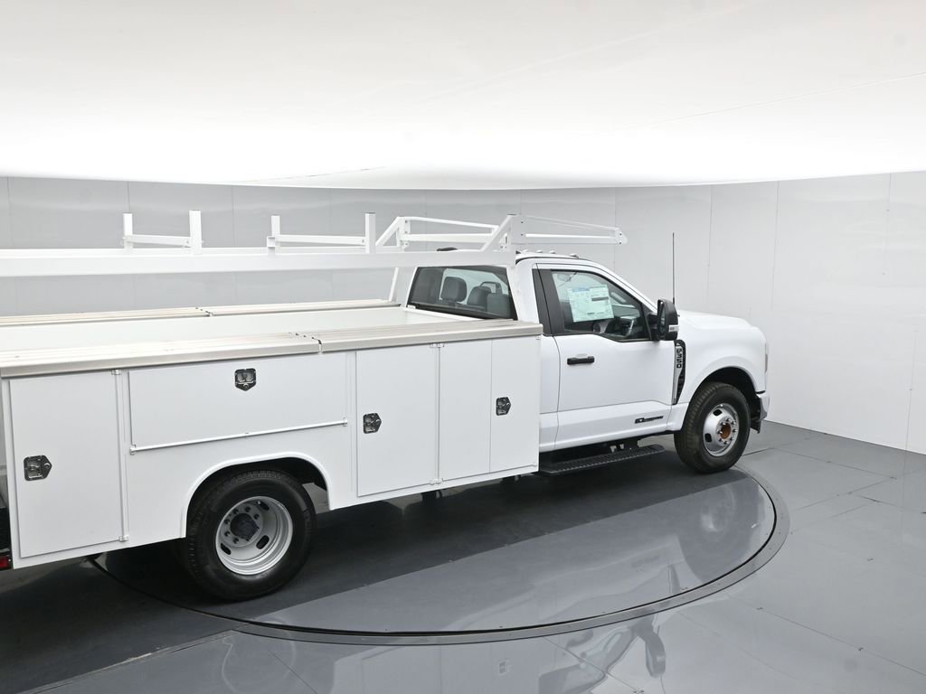 New 2025 Ford F350 XL w/ XL Chrome Package RWD image 44