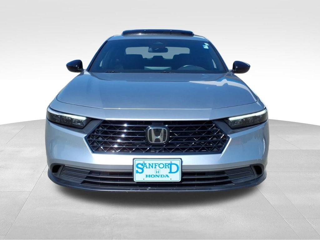 Used 2023 Honda Accord Sport image 2