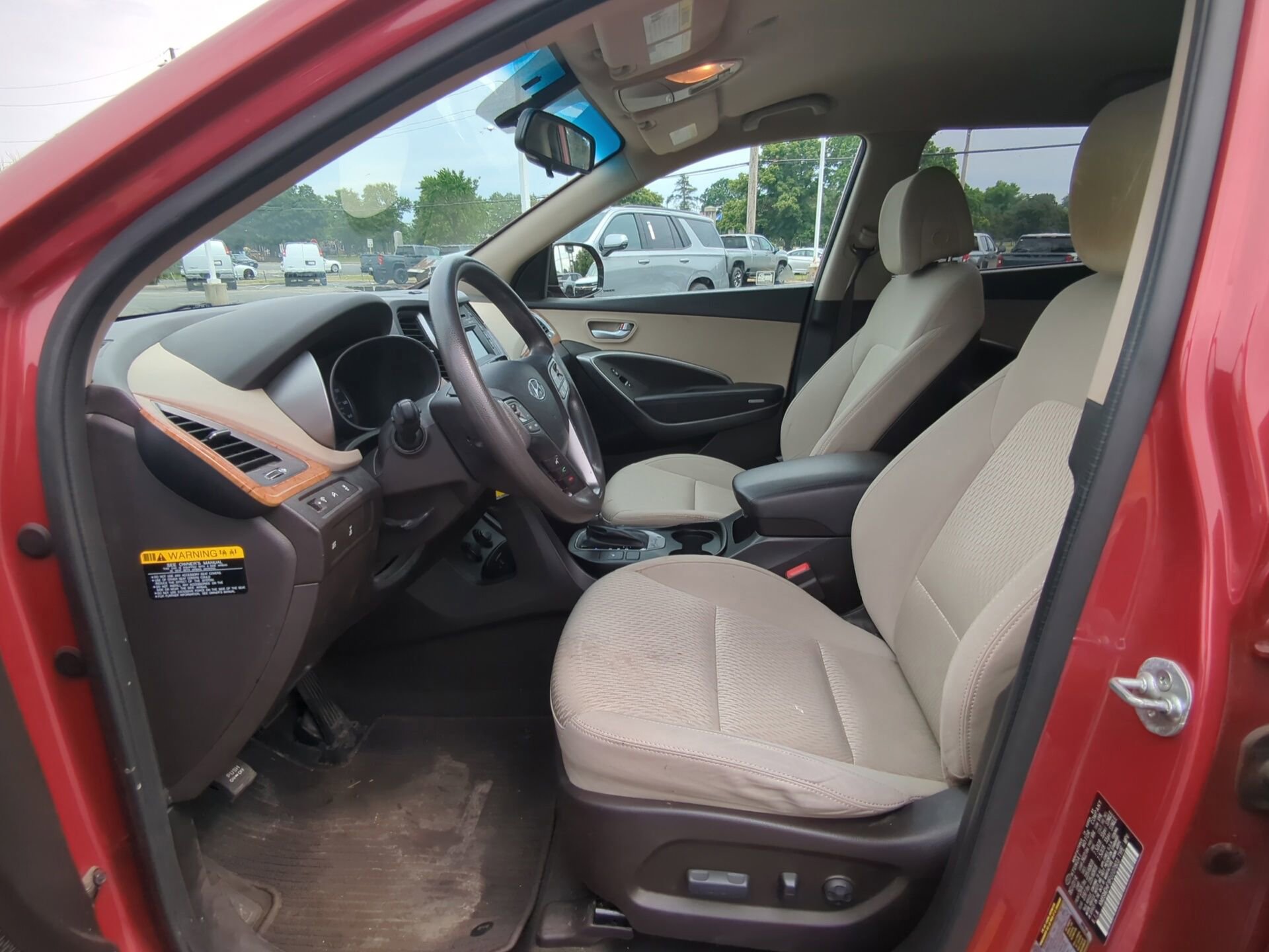 Used 2015 Hyundai Santa Fe GLS AWD/4WD image 16