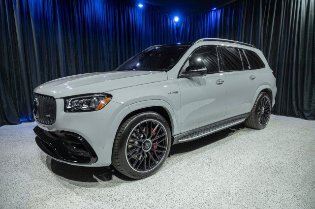 New 2026 Mercedes-Benz GLS 63 AMG 4MATIC image 1
