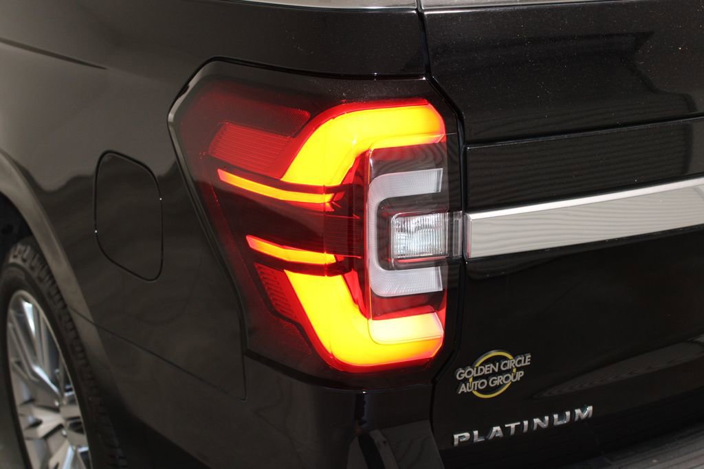 Used 2023 Ford Expedition Platinum AWD/4WD image 61