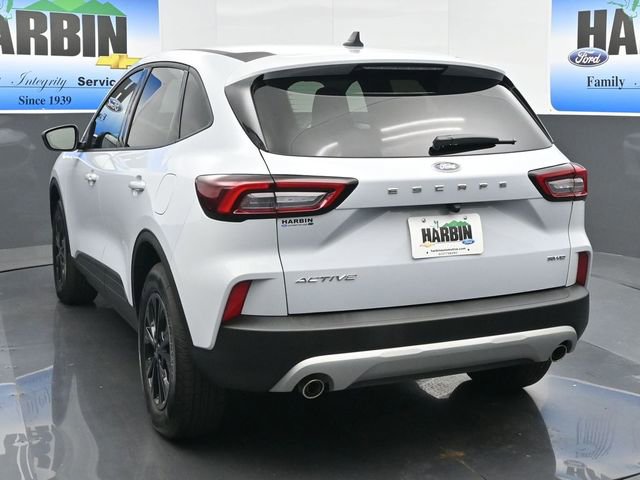 New 2025 Ford Escape Active w/ Cold Weather Package image 4