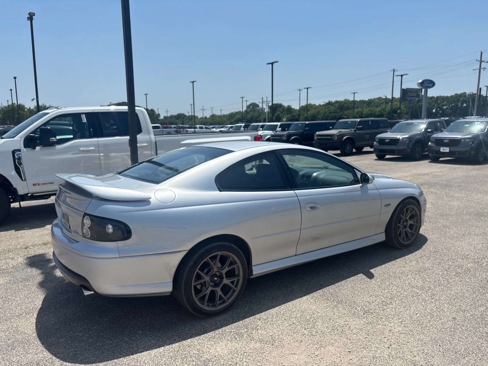 Used 2006 Pontiac GTO RWD image 10