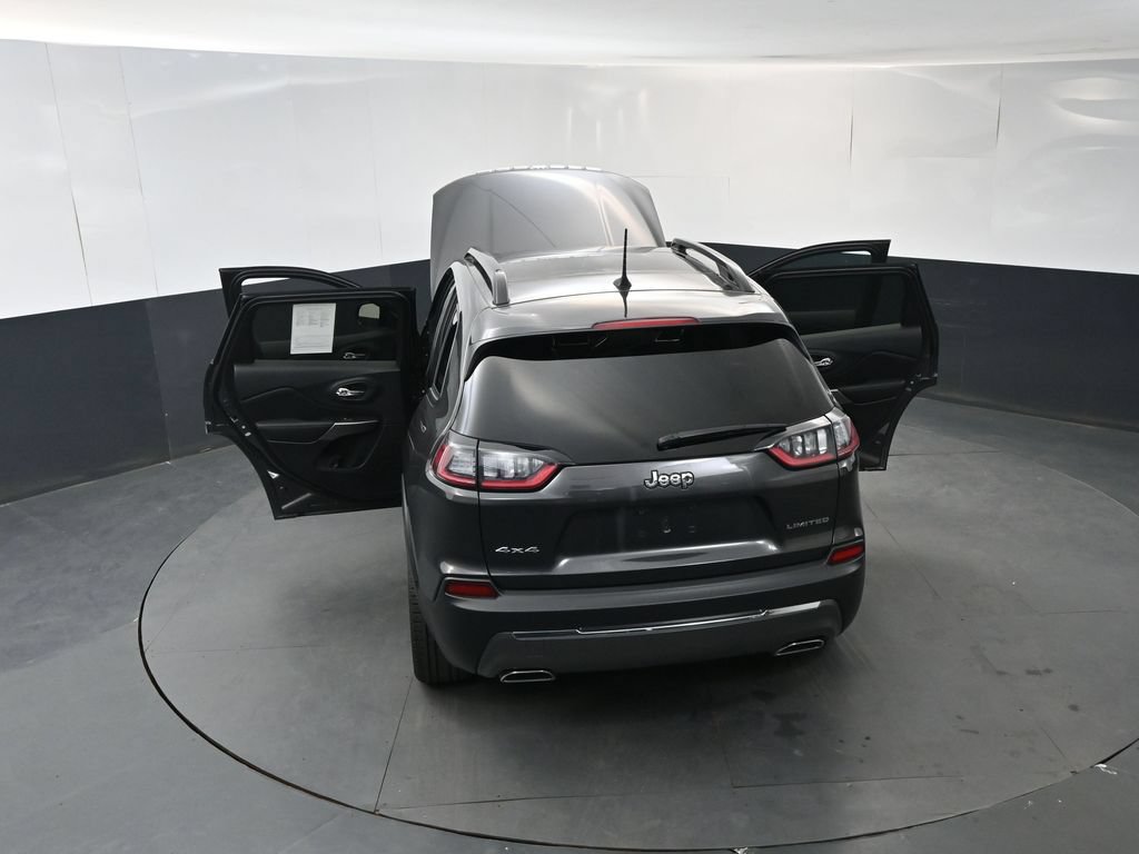 Used 2022 Jeep Cherokee Limited w/ Elite Package AWD/4WD image 18