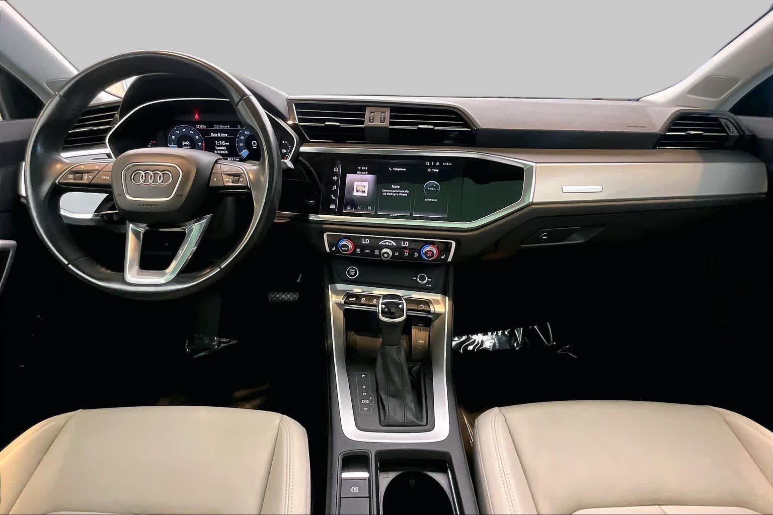 Certified 2024 Audi Q3 2.0T Premium w/ Convenience Package AWD/4WD image 16
