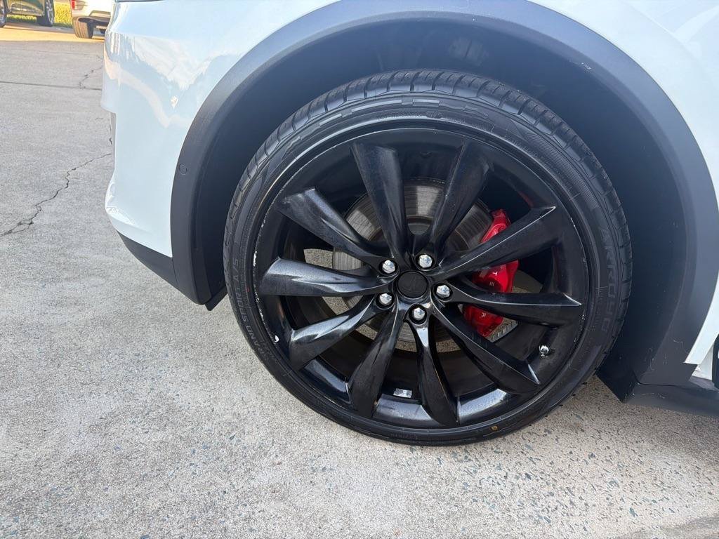 Used 2016 Tesla Model X Performance AWD/4WD image 37