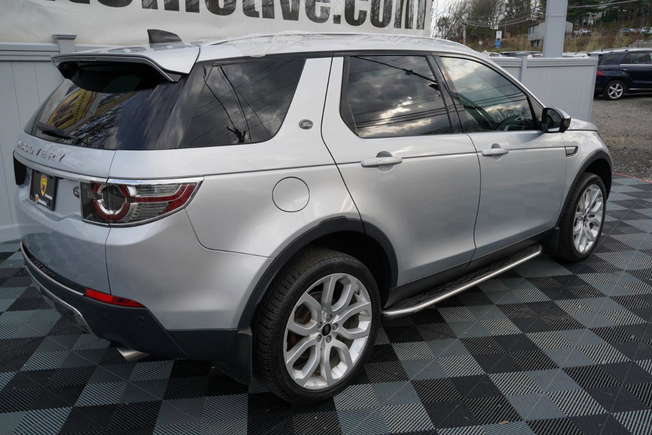 Used 2017 Land Rover Discovery Sport HSE Luxury image 5