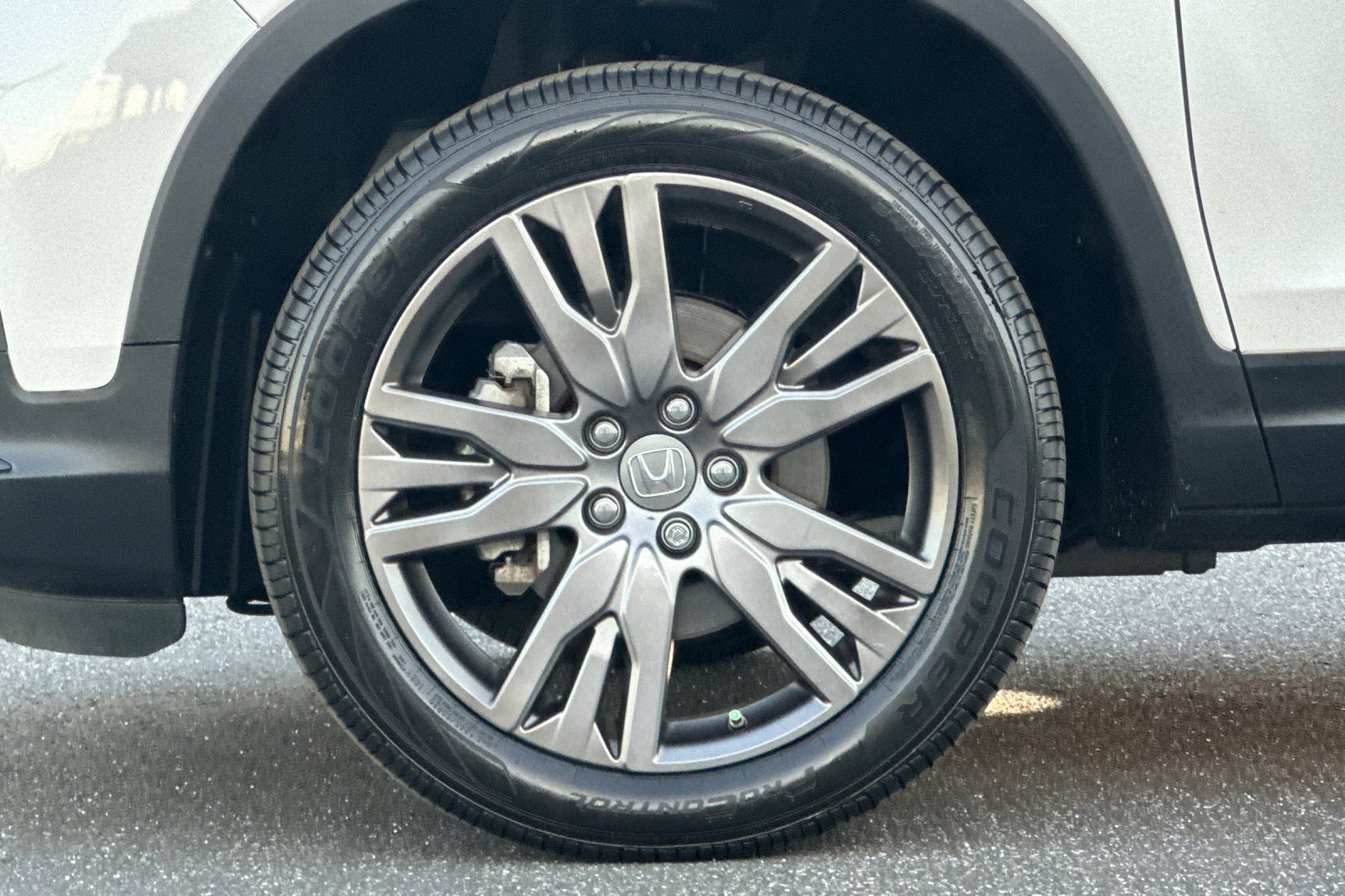 Used 2022 Honda Pilot Sport image 28