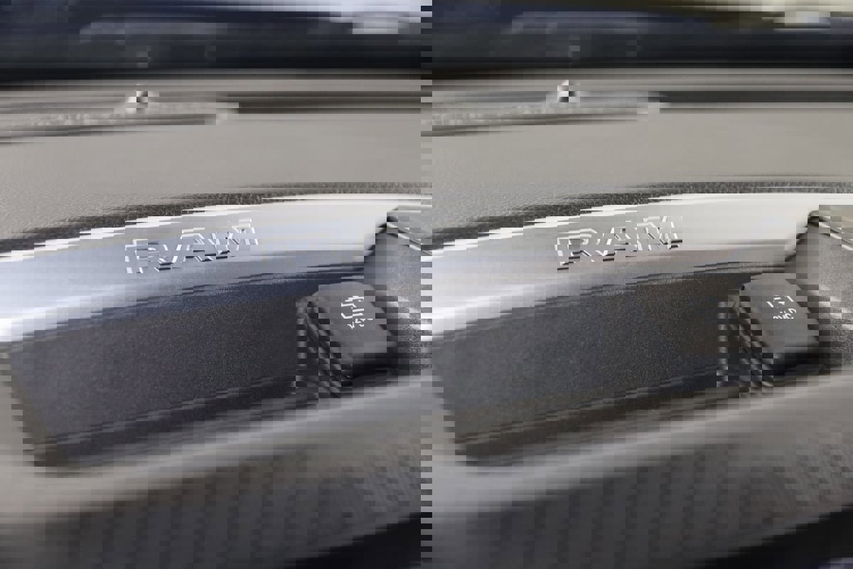 Used 2025 RAM 2500 Lone Star image 30