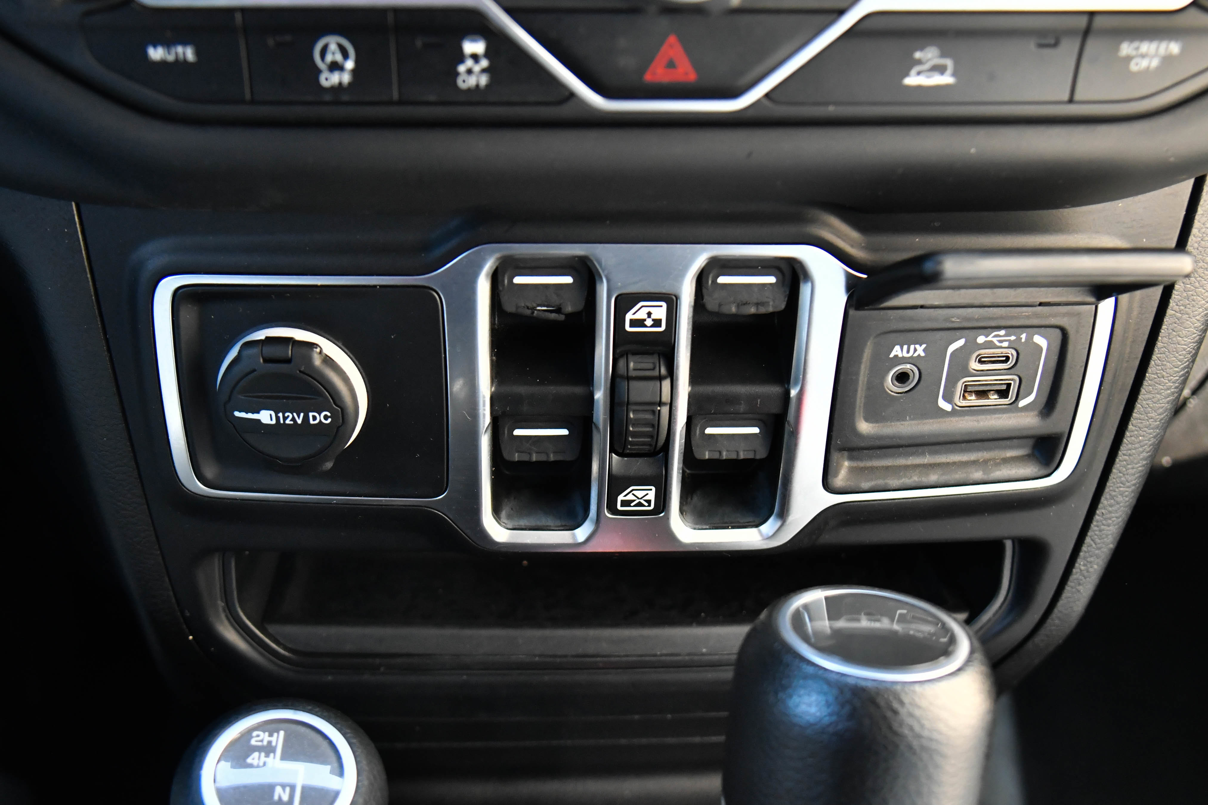 Used 2023 Jeep Gladiator Overland image 26