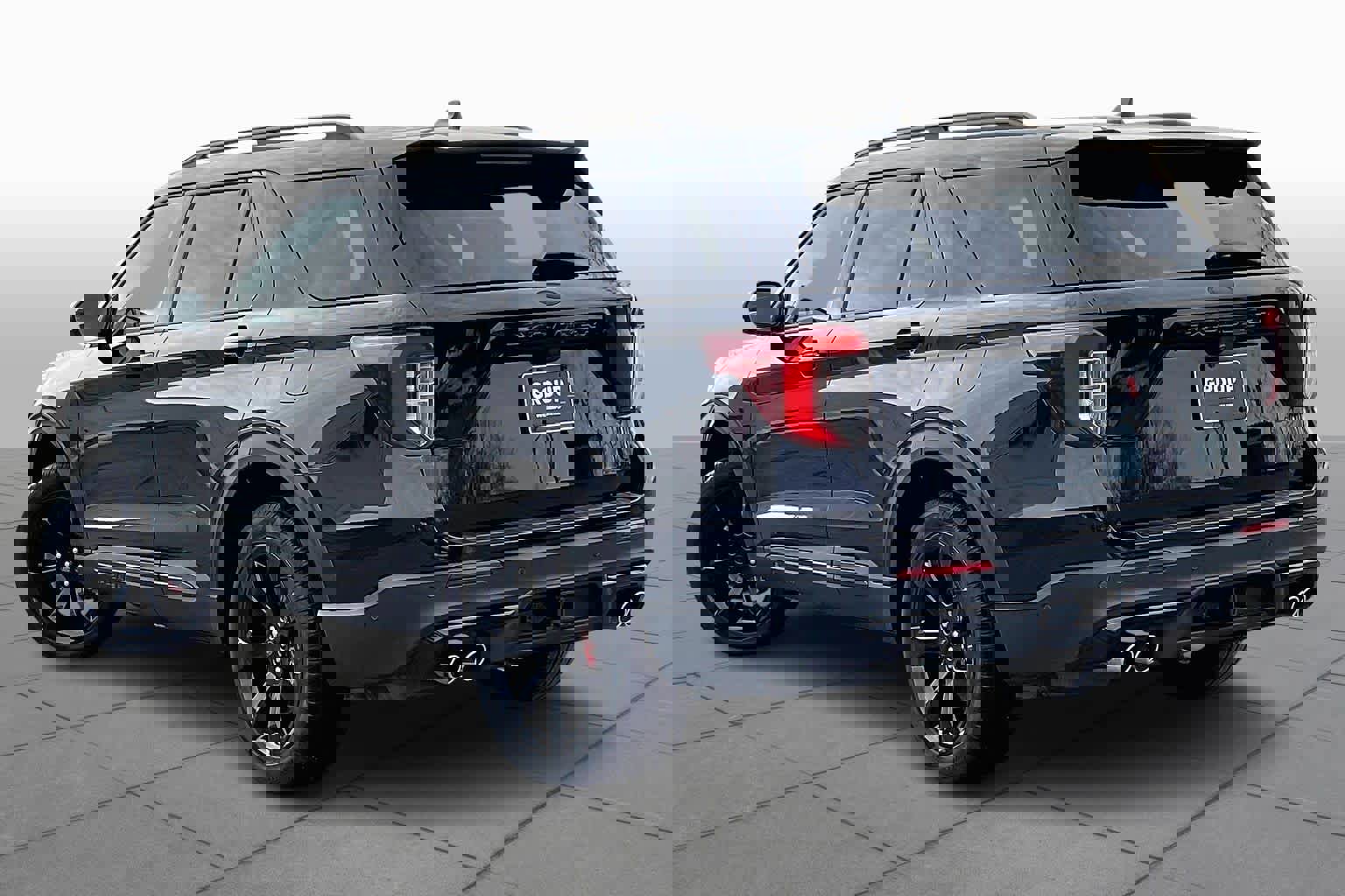 Used 2023 Ford Explorer ST w/ Equipment Group 401A image 12