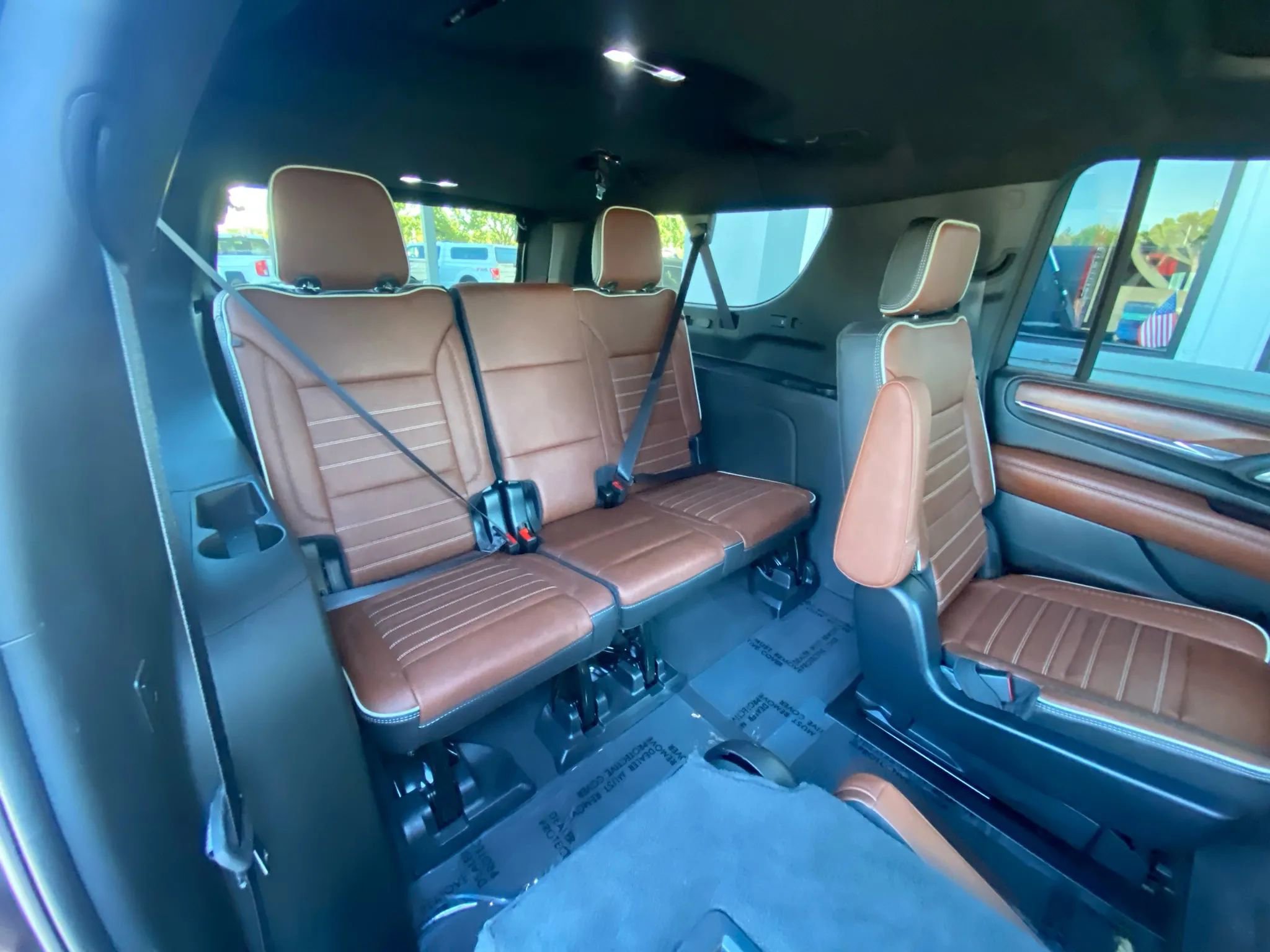 Used 2023 GMC Yukon XL Denali Ultimate image 38