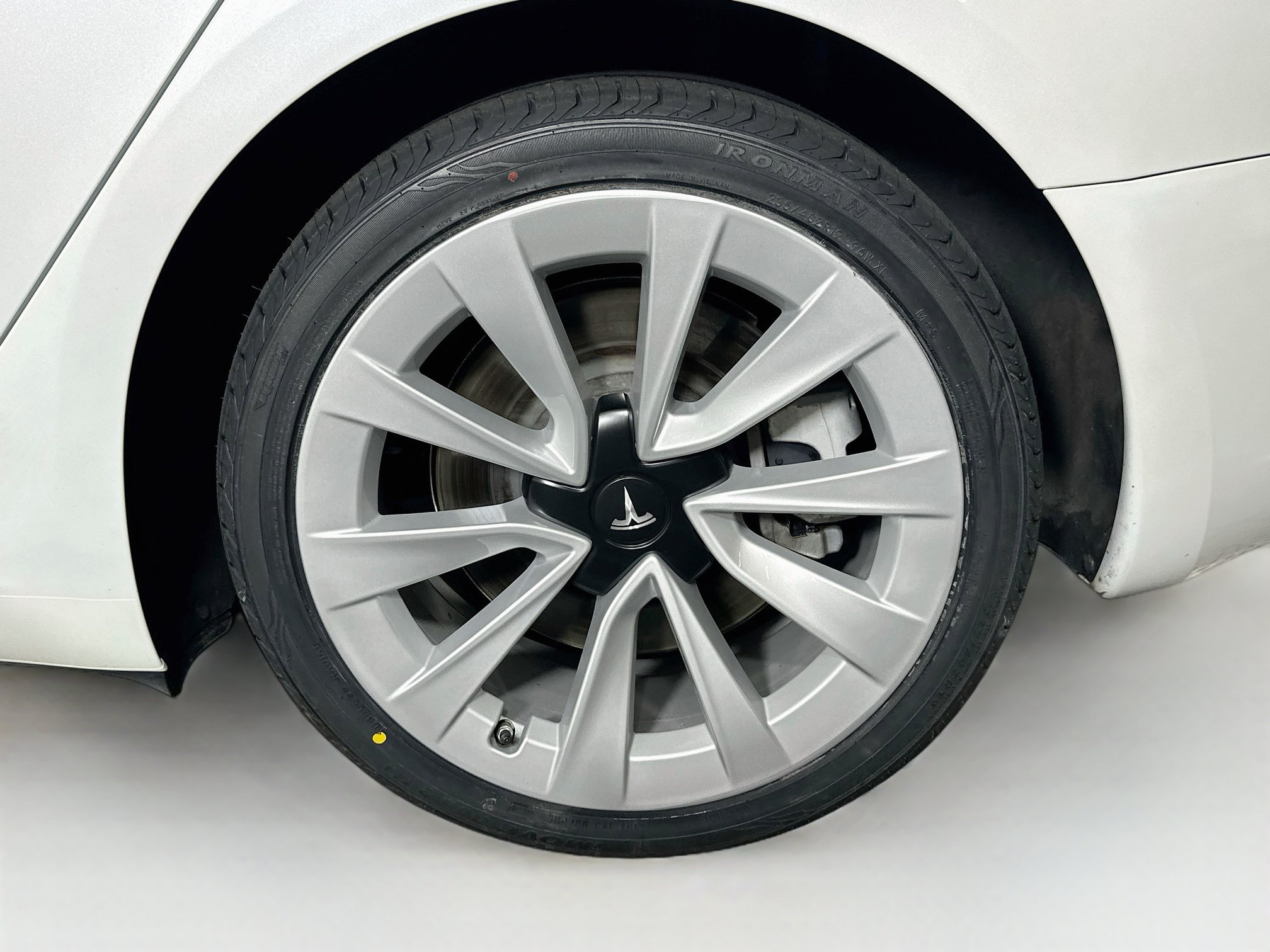Used 2023 Tesla Model 3 Standard Range RWD image 11