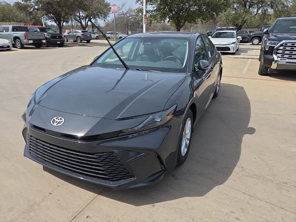 New 2026 Toyota Camry LE w/ Convenience Package