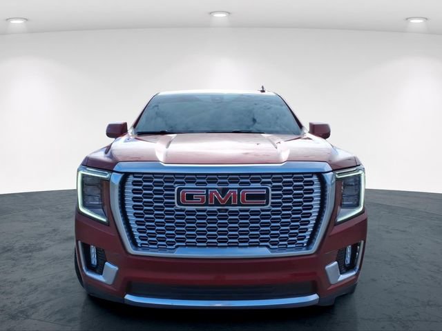Used 2021 GMC Yukon Denali w/ Denali Premium Package image 3