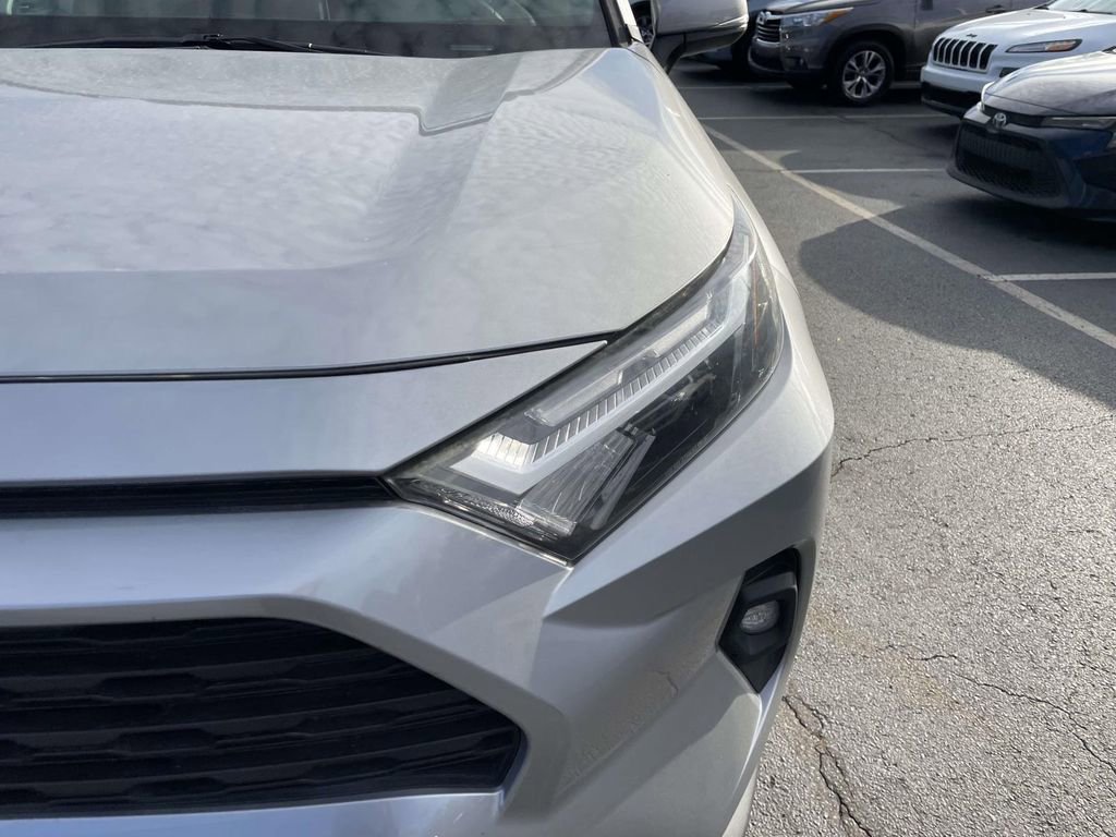 Used 2023 Toyota RAV4 XLE Premium image 14