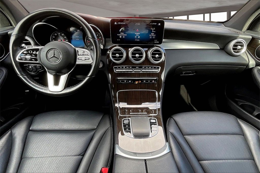 Used 2021 Mercedes-Benz GLC 300 4MATIC image 7