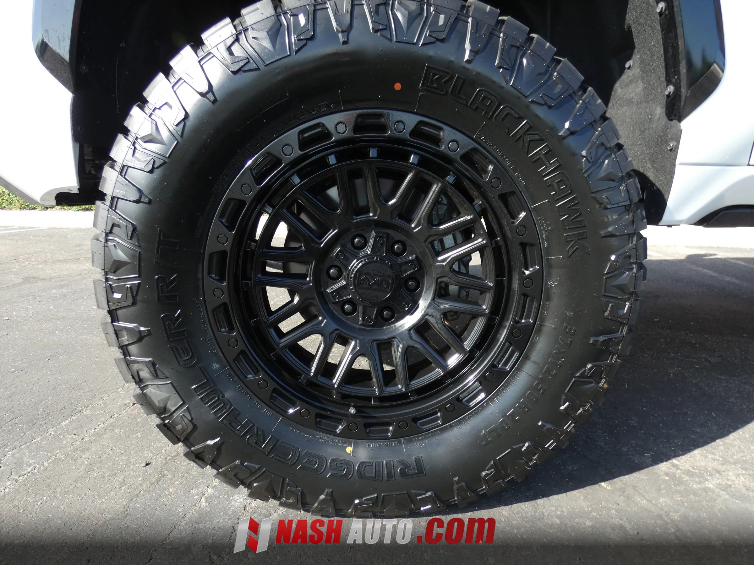 Used 2024 Toyota Tundra Platinum AWD/4WD image 20