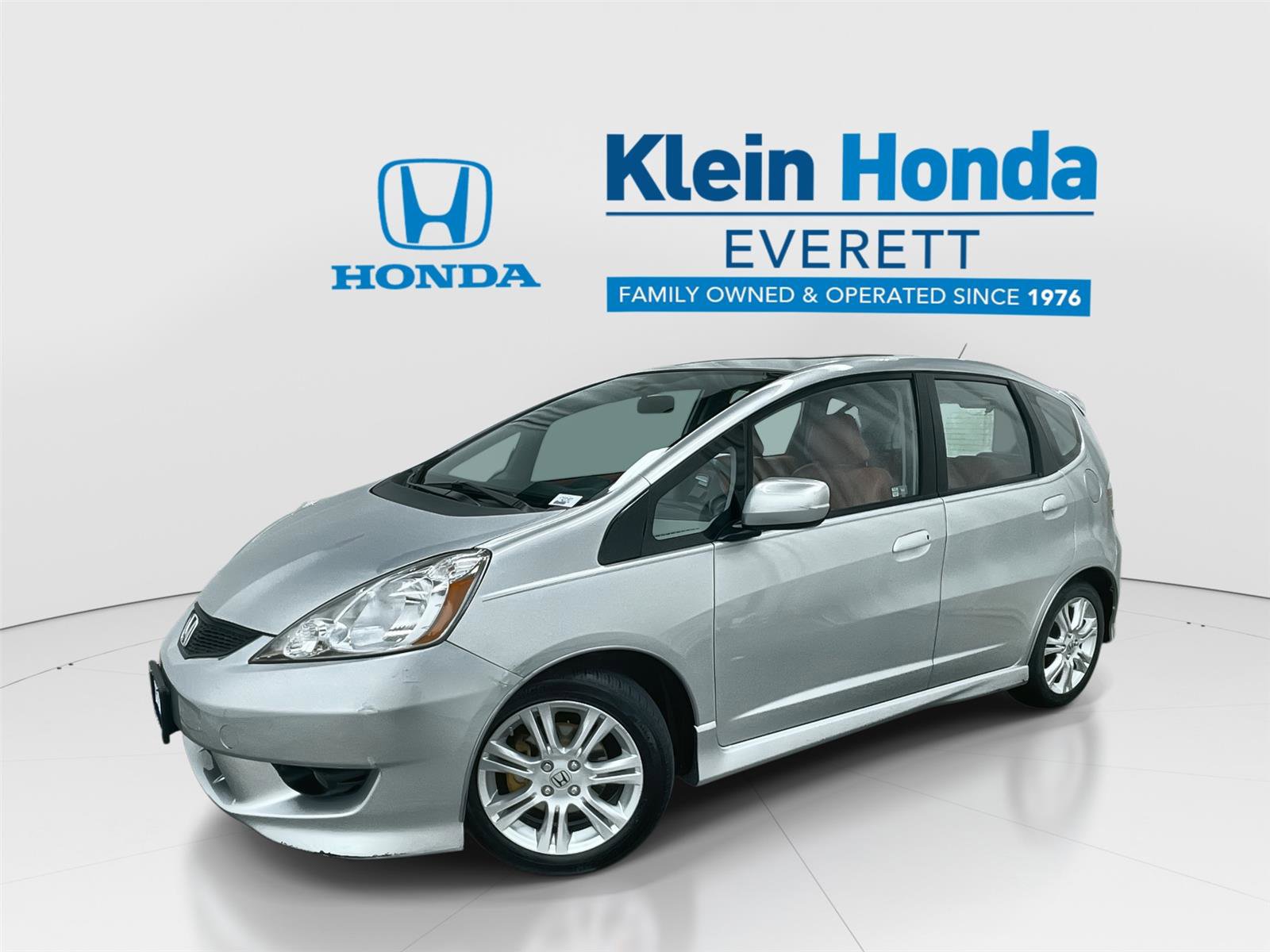 Used 2011 Honda Fit Sport image 1