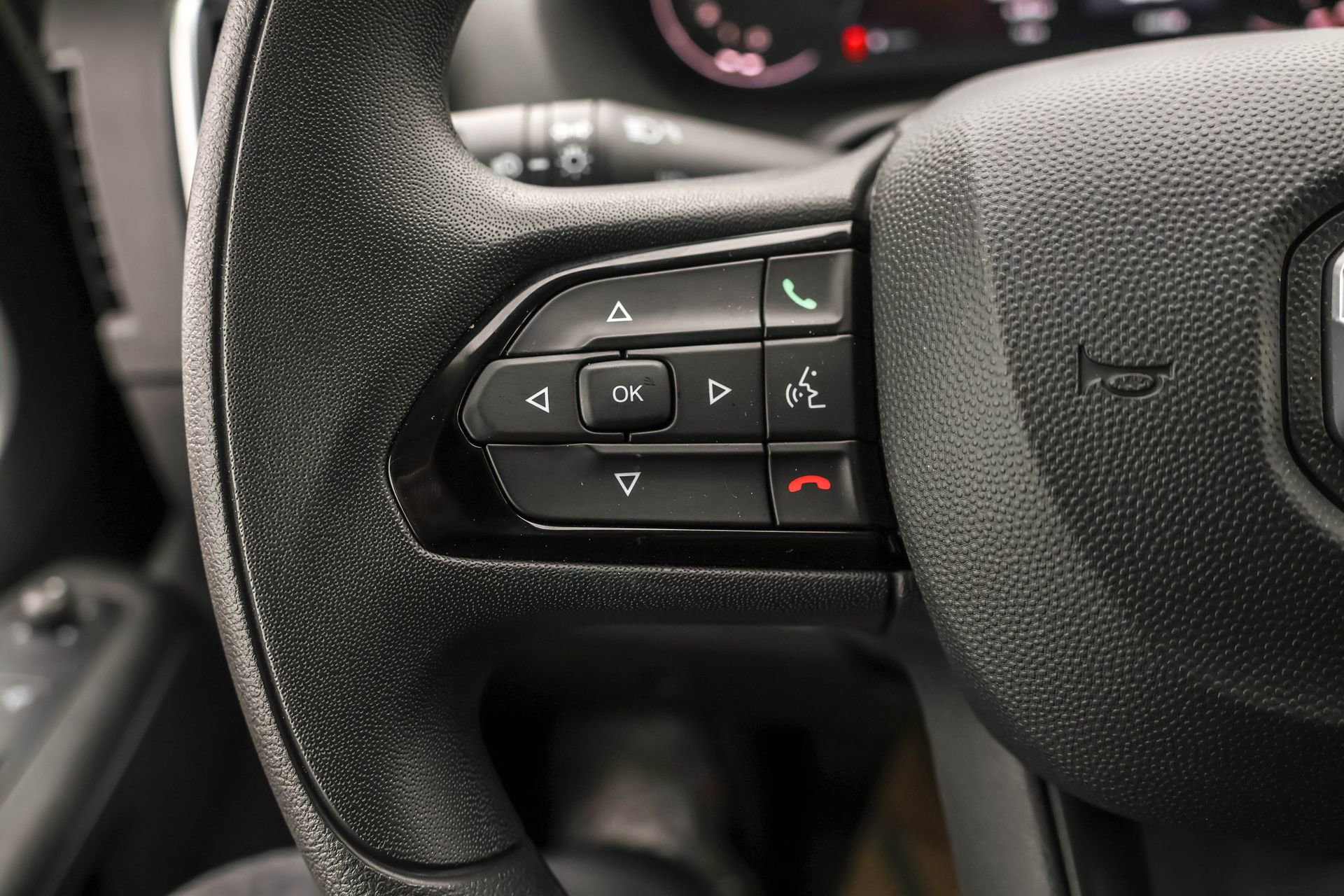 New 2025 RAM ProMaster 2500 w/ Quick Order Package 22G SLT image 16