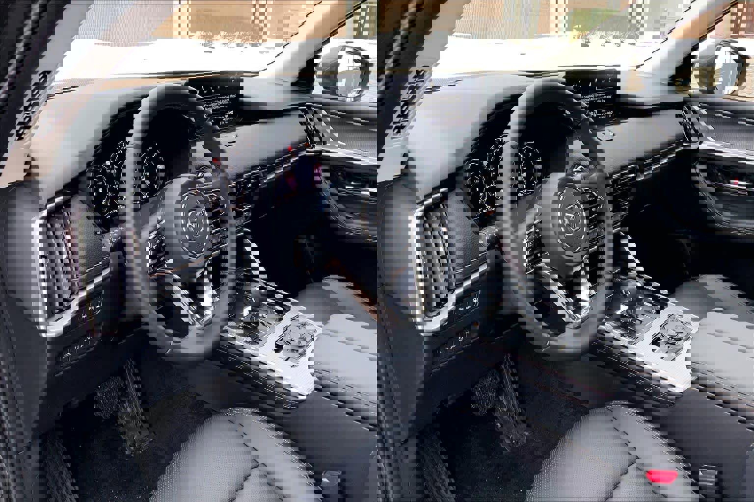 Used 2024 MAZDA CX-90 Plug-In Hybrid w/ Premium Pkg image 17