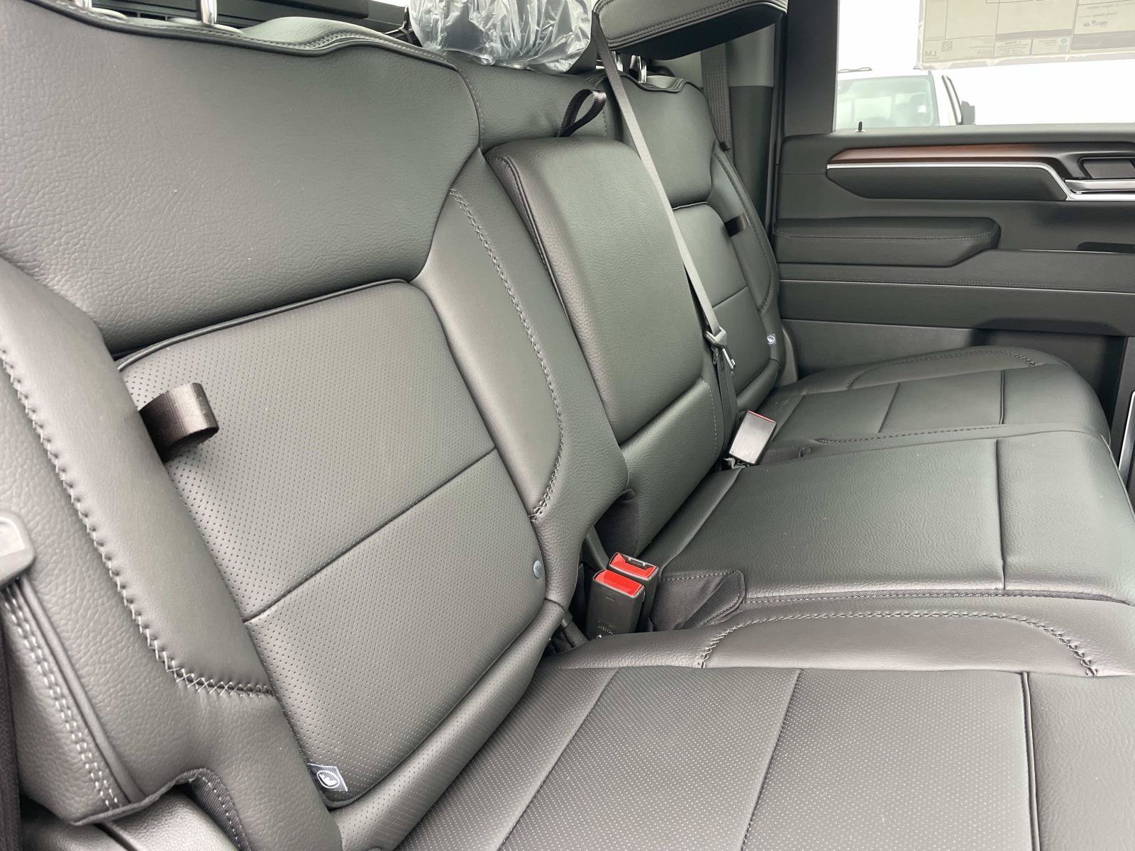 New 2026 GMC Sierra 2500 Denali w/ Max Trailering Package AWD/4WD image 27